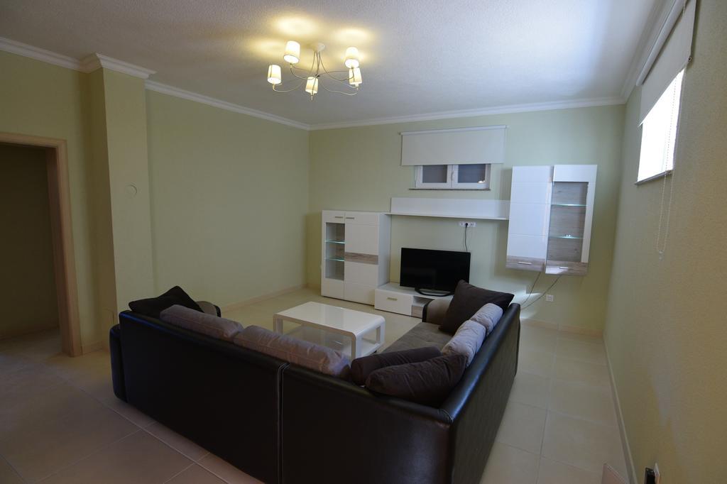 Apartments Batarilo Biograd Na Moru Esterno foto