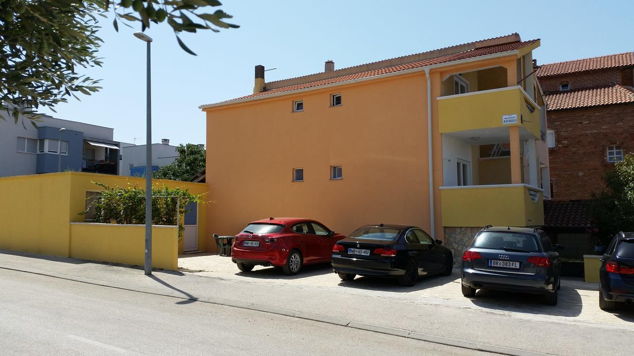 Apartments Batarilo Biograd Na Moru Esterno foto